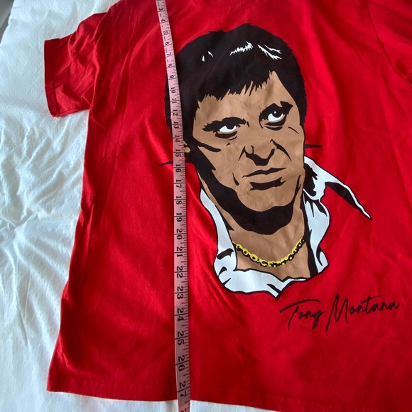Scarface red cotton t shirt- NWOT - Picture 4 of 5